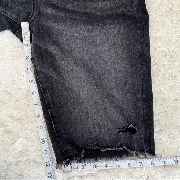 NWOT AEO super hi-rise biker denim shorts washed black distressed Bermuda Size 4 - Picture 5 of 8